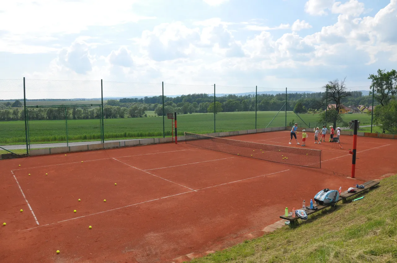 Antukové hřiště TJ Sokol Bernartice nad Odrou